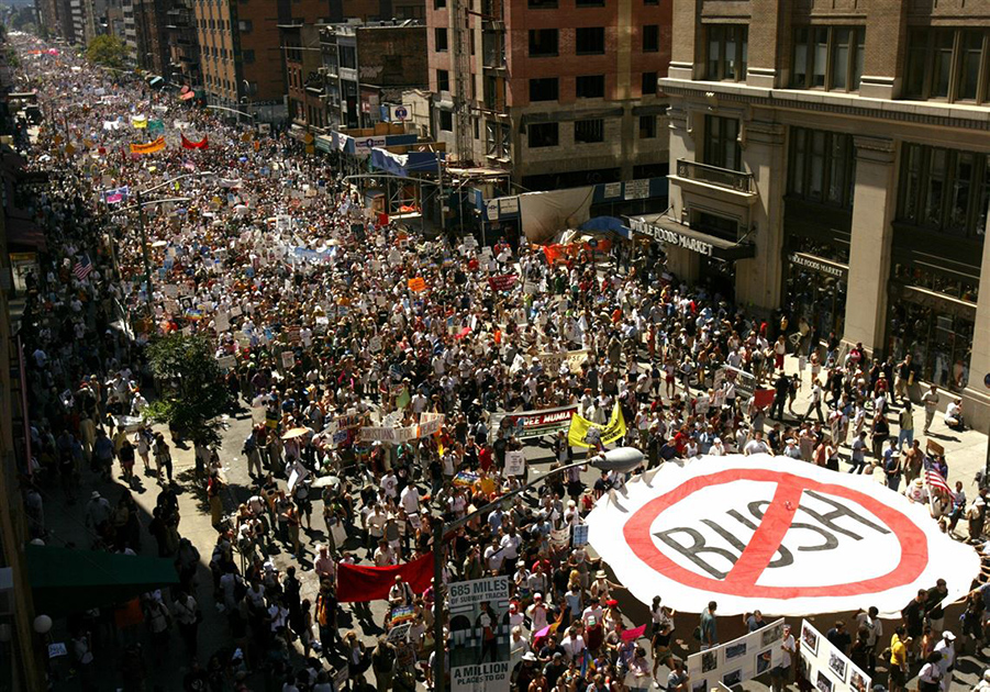 2004protest